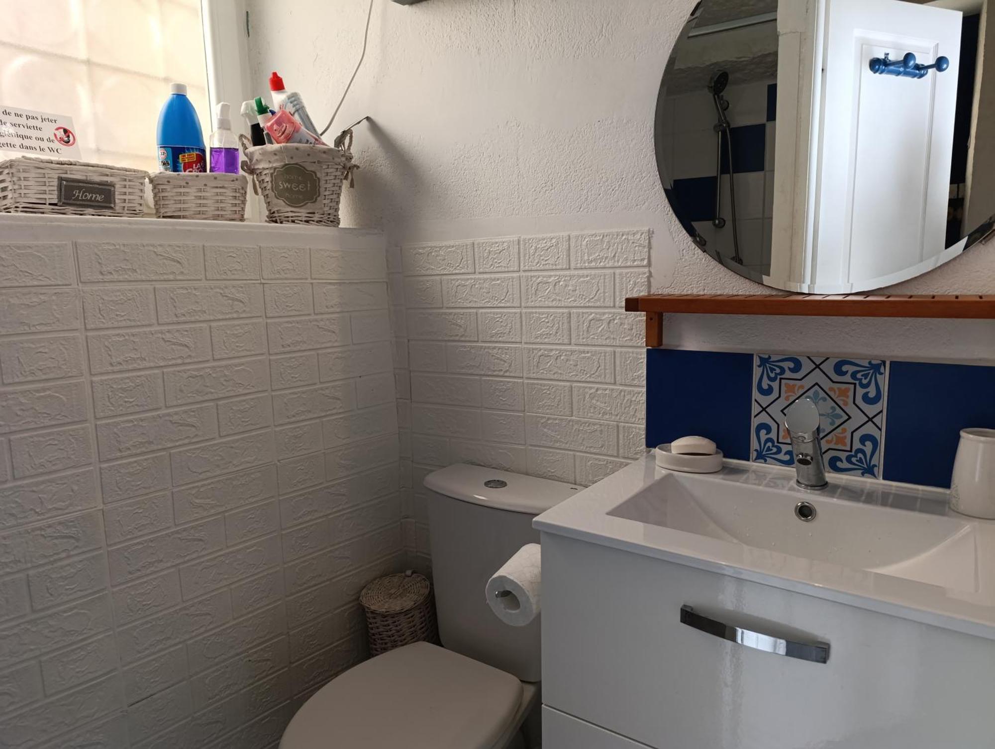 Maison Spacieuse Et Agreable Saint-Georges-de-Luzençon 외부 사진